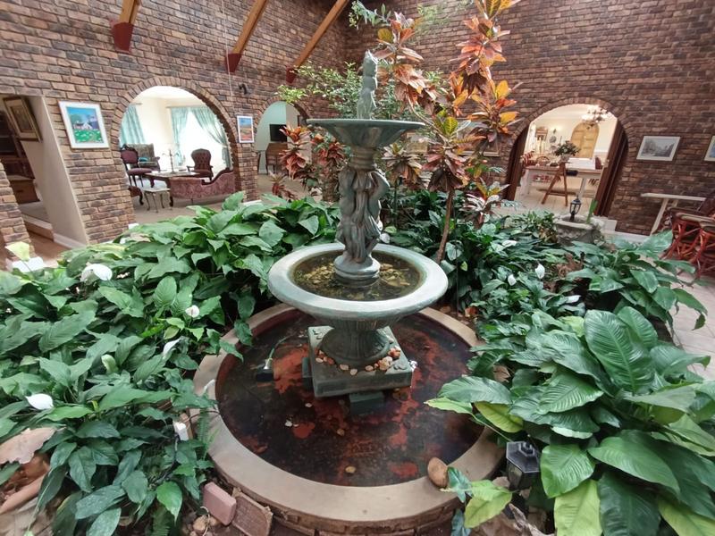 4 Bedroom Property for Sale in Middelburg Eastern Cape